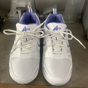 ATHLETECH ATHLETIC‎ SHOES